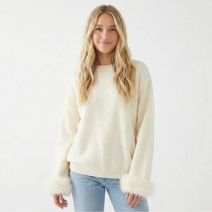 Klesis Oversized Snow Sweater M/L NWT Cream Feather Cuff Coquette Winter Chic